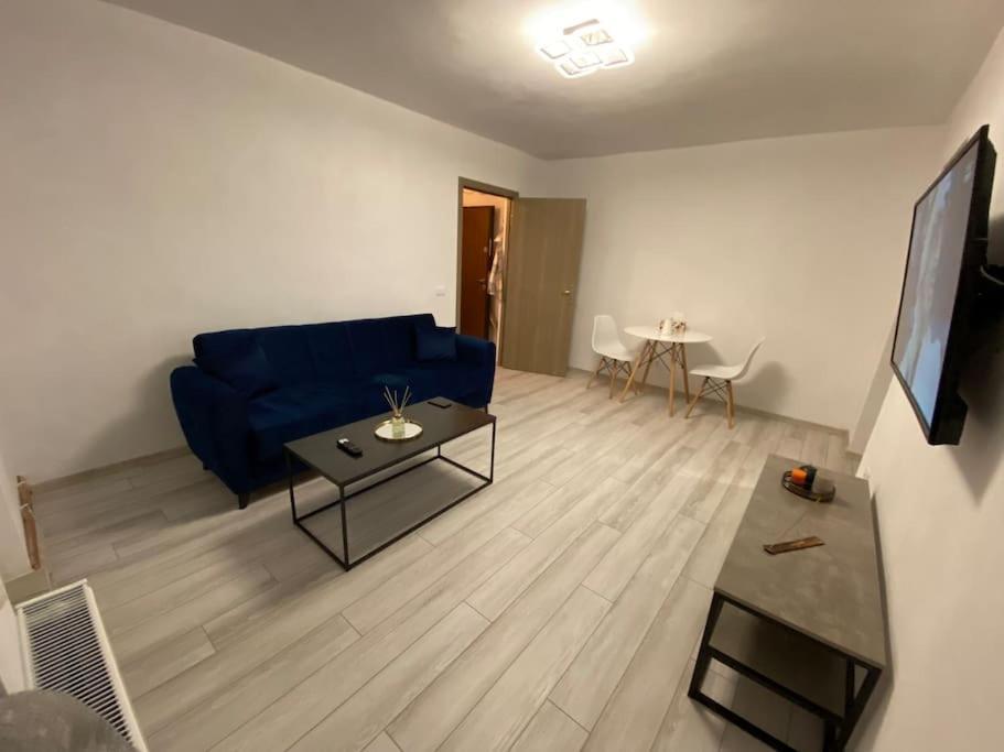 Black& White Apartment 布拉索夫 外观 照片