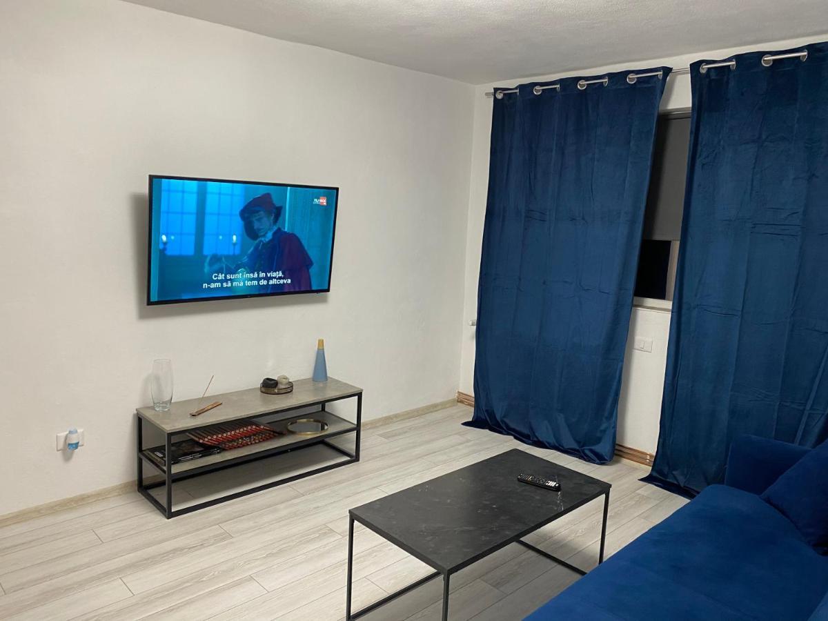 Black& White Apartment 布拉索夫 外观 照片